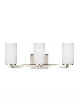  4439103-962 - Hettinger transitional 3-light indoor dimmable bath vanity wall sconce in brushed nickel silver fini