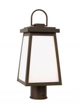  8248401EN3-71 - Founders One Light Outdoor Post Lantern